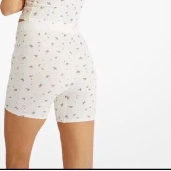 Skims Cotton Rib Boxer Shorts In Limited Edition Holly Print, Size Large, NWOT - Picture 3 of 8